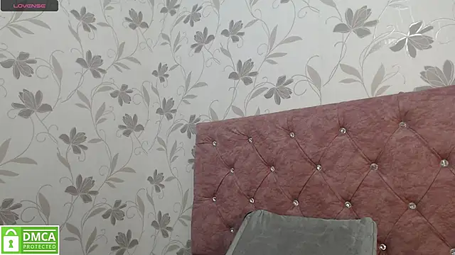 gabriella 27 online show from 01/04/25, 11:11