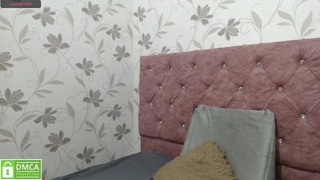 gabriella 27 online show from 02/03/25, 12:25