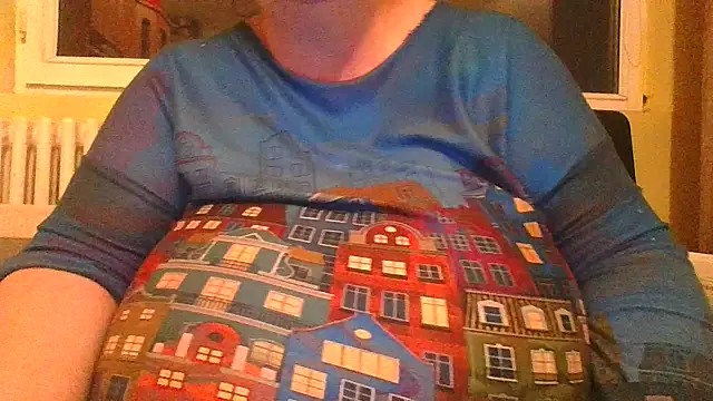 Nataliesbestjuggs online show from 11/15/25, 03:49