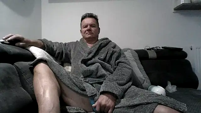 Snapshot of jaaako970 chatting on 09/15/25, 06:25 jaaako970 online show from 09/15/25, 06:25