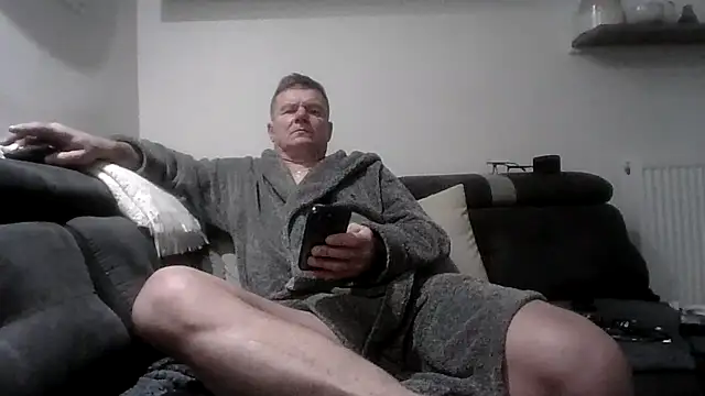 Snapshot of jaaako970 chatting on 11/18/25, 08:23 jaaako970 online show from 11/18/25, 08:23