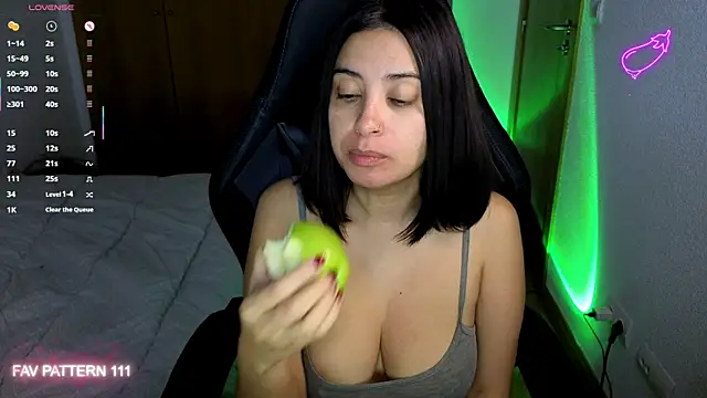 AnnaQueen online show from 01/13/26, 03:10