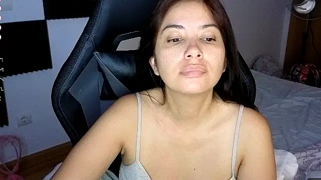 AnnaQueen online show from 07/28/26, 02:52