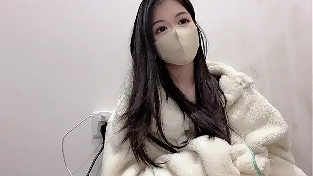 Snapshot of koneko- chatting on 01/22/25, 11:21 koneko- online show from 01/22/25, 11:21