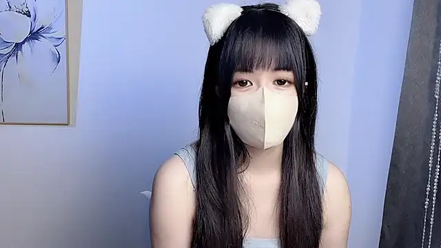 Snapshot of koneko- chatting on 01/10/25, 03:06 koneko- online show from 01/10/25, 03:06