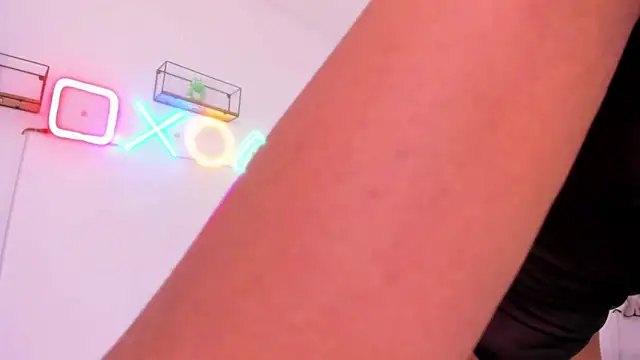 eileen tanihara online show from 04/12/26, 12:41