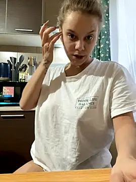 Tasty Shape online show from 10/14/25, 04:57