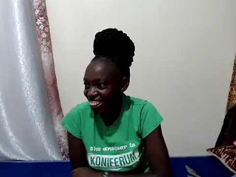 Snapshot of lizbela1 chatting on 03/18/25, 07:55 lizbela1 online show from 03/18/25, 07:55