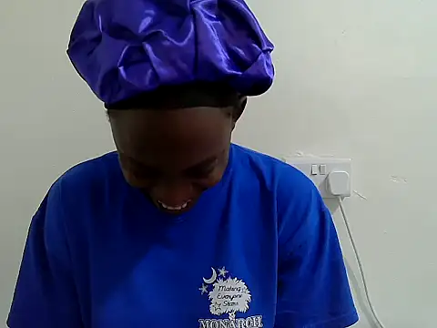 Snapshot of lizbela1 chatting on 09/26/25, 03:57 lizbela1 online show from 09/26/25, 03:57