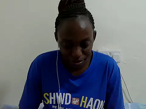 Snapshot of lizbela1 chatting on 10/12/25, 06:31 lizbela1 online show from 10/12/25, 06:31