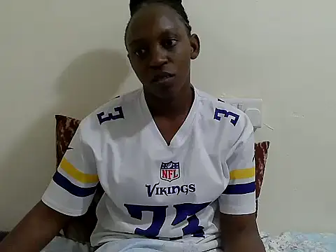 lizbela1 online show from 10/26/25, 07:47