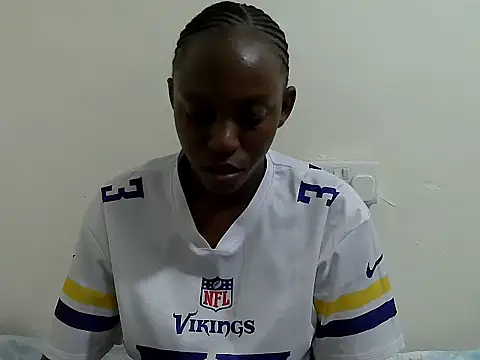 lizbela1 online show from 11/26/25, 05:24