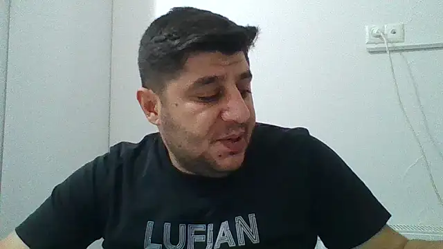 erkekkkadam online show from 12/14/25, 09:09