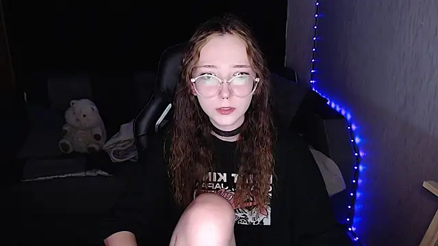 Snapshot of AmeliaKamishiro chatting on 10/09/25, 07:42 AmeliaKamishiro online show from 10/09/25, 07:42