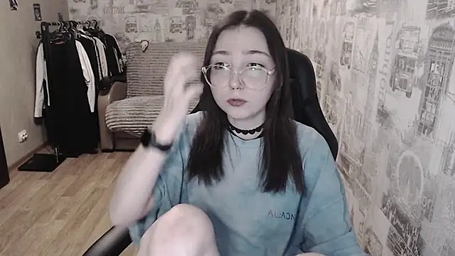 Snapshot of AmeliaKamishiro chatting on 03/03/25, 07:07 AmeliaKamishiro online show from 03/03/25, 07:07