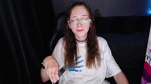 Snapshot of AmeliaKamishiro chatting on 10/03/25, 05:36 AmeliaKamishiro online show from 10/03/25, 05:36