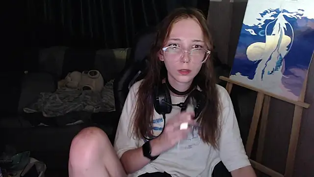 Snapshot of AmeliaKamishiro chatting on 10/05/25, 10:11 AmeliaKamishiro online show from 10/05/25, 10:11