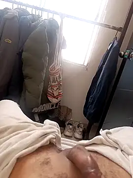 Snapshot of cachorro0527 chatting on 02/27/26, 03:23 cachorro0527 online show from 02/27/26, 03:23