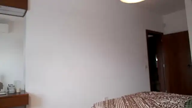 Snapshot of SexyandMarried1 chatting on 11/07/25, 11:59 SexyandMarried1 online show from 11/07/25, 11:59