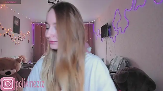 MoonDust online show from 04/02/26, 02:35