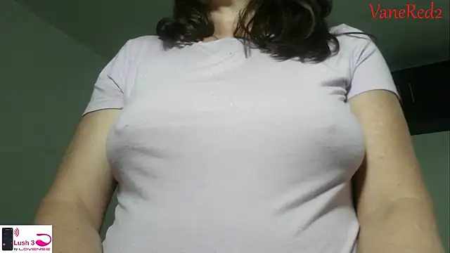 vanered2 online show from 11/17/25, 02:26