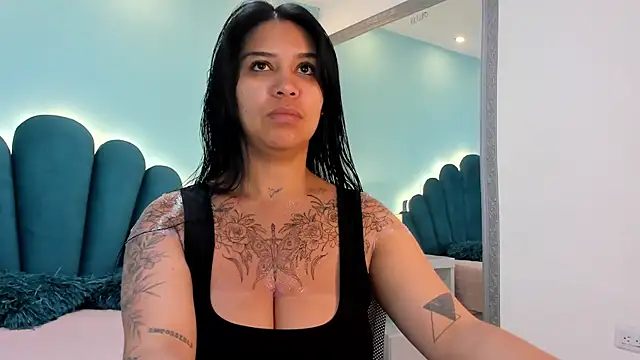 sharlott18 online show from 01/08/26, 12:22