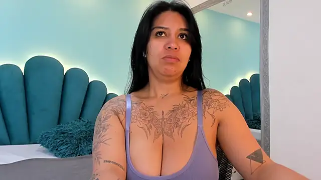 sharlott18 online show from 01/16/26, 01:15