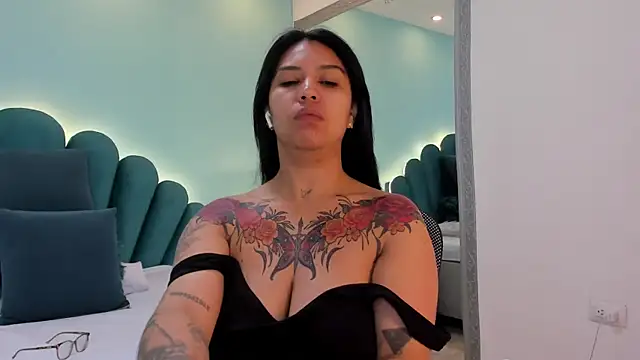 sharlott18 online show from 03/27/26, 03:24