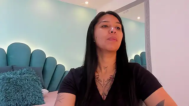 sharlott18 online show from 03/14/26, 12:22