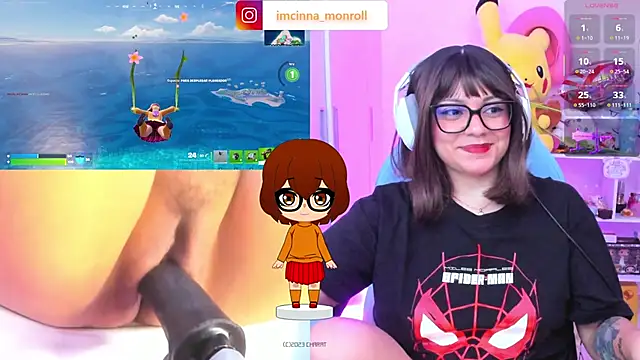 Snapshot of cinna_monroll chatting on 02/03/26, 02:53 cinna monroll online show from 02/03/26, 02:53