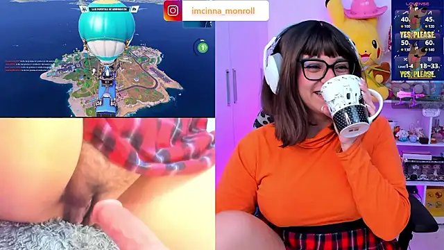 Snapshot of cinna_monroll chatting on 01/18/26, 08:12 cinna monroll online show from 01/18/26, 08:12