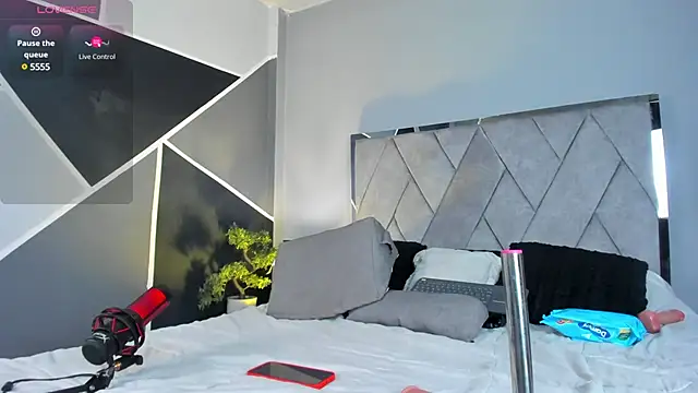 Snapshot of Markbrown chatting on 03/21/25, 09:45 Markbrown online show from 03/21/25, 09:45