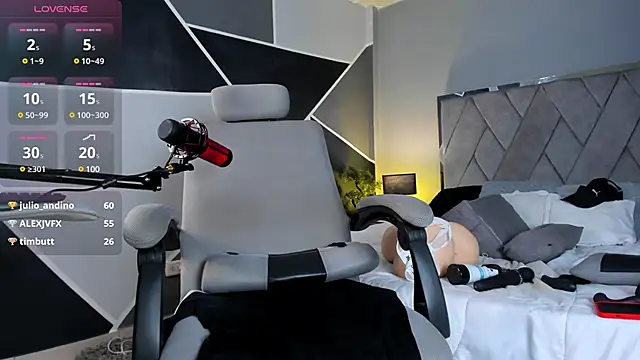 Snapshot of Markbrown chatting on 03/11/25, 03:58 Markbrown online show from 03/11/25, 03:58