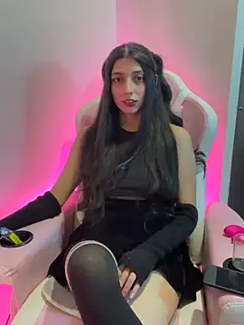 Felicia smok3 online show from 05/03/26, 03:44
