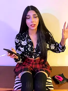 Felicia smok3 online show from 11/25/25, 01:28