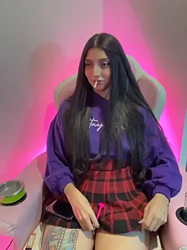 Felicia smok3 online show from 04/17/26, 03:09