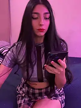 Snapshot of Felicia_smok3 chatting on 01/23/25, 12:25 Felicia smok3 online show from 01/23/25, 12:25