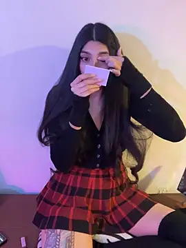 Snapshot of Felicia_smok3 chatting on 10/24/25, 02:54 Felicia smok3 online show from 10/24/25, 02:54