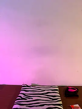 Felicia smok3 online show from 11/07/25, 01:10