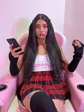 Felicia smok3 online show from 04/03/26, 12:50