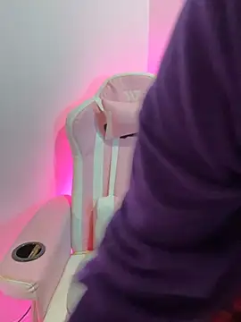 Felicia smok3 online show from 04/21/26, 03:13