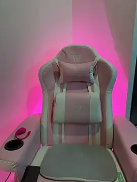 Felicia smok3 online show from 04/24/26, 02:13