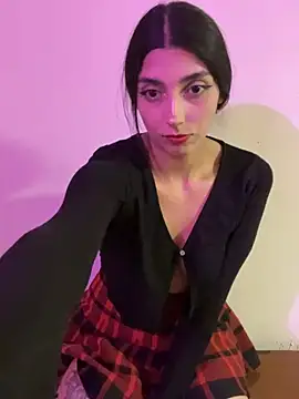 Snapshot of Felicia_smok3 chatting on 03/07/25, 01:31 Felicia smok3 online show from 03/07/25, 01:31