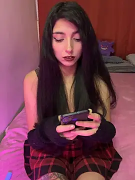 Snapshot of Felicia_smok3 chatting on 07/19/26, 06:00 Felicia smok3 online show from 07/19/26, 06:00