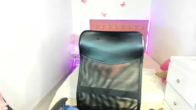 Celeste  sweetx online show from 04/20/26, 03:02
