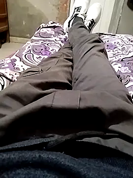 samyreus online show from 04/04/26, 04:24