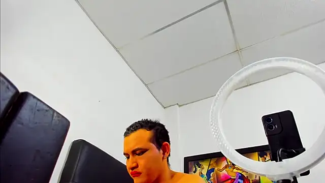 Snapshot of Jeymi-BigCock chatting on 10/01/25, 10:02 Jeymi-BigCock online show from 10/01/25, 10:02