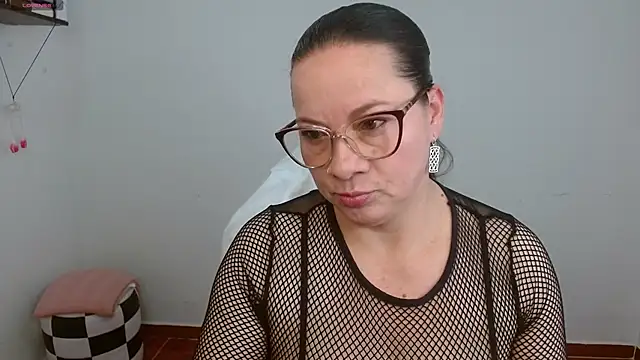 Snapshot of Sex-Psychology chatting on 06/18/26, 08:36 Sex-Psychology online show from 06/18/26, 08:36