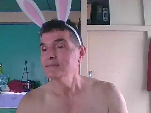 Snapshot of kavir-sebastien chatting on 10/27/25, 08:21 kavir-sebastien online show from 10/27/25, 08:21