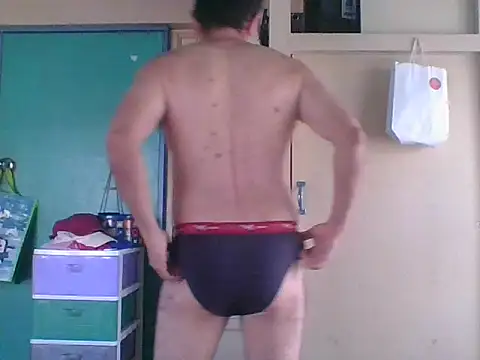 Snapshot of kavir-sebastien chatting on 09/26/25, 02:24 kavir-sebastien online show from 09/26/25, 02:24